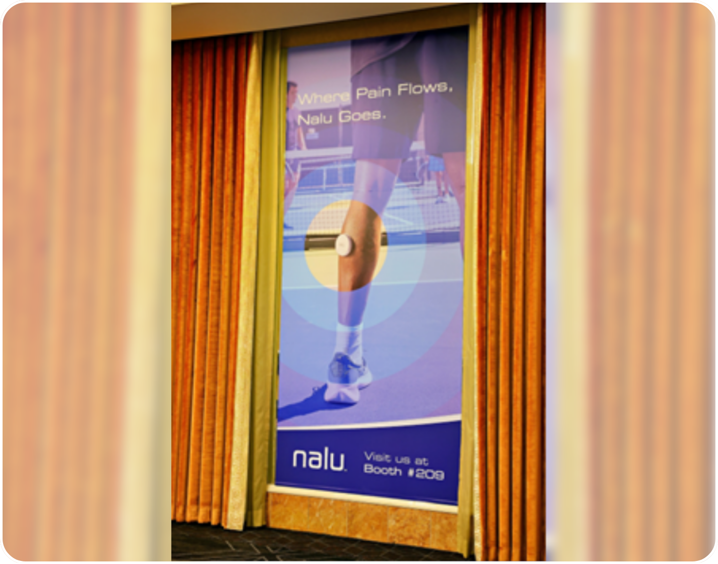 Promenade Level Wall Cling (1)